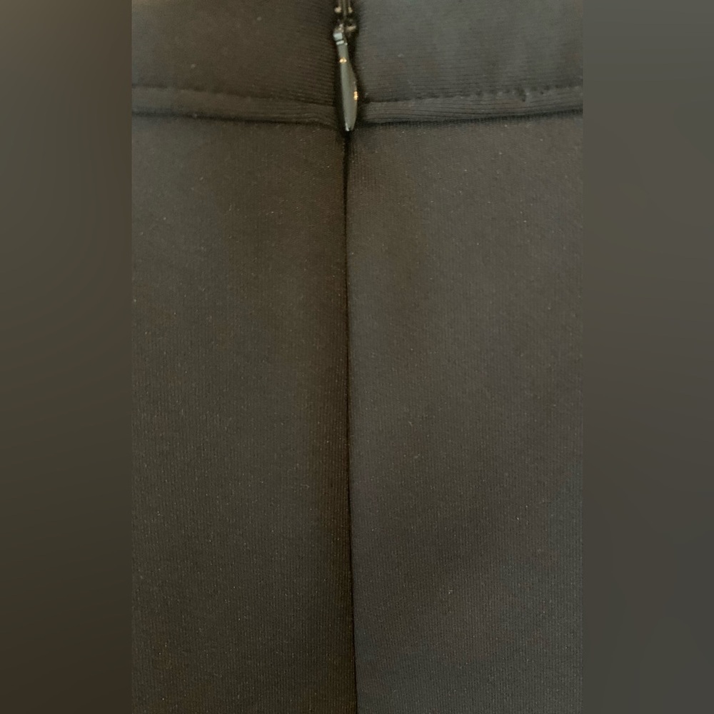 Abercrombie & Fitch Black Circle Skater Skirt-Medium - Picture 4 of 6